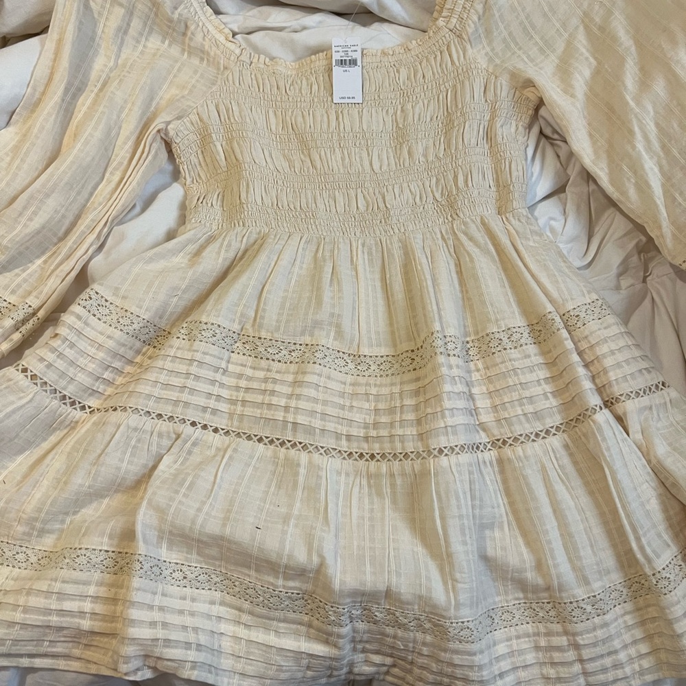 Cream colored American Eagle dress with tag.